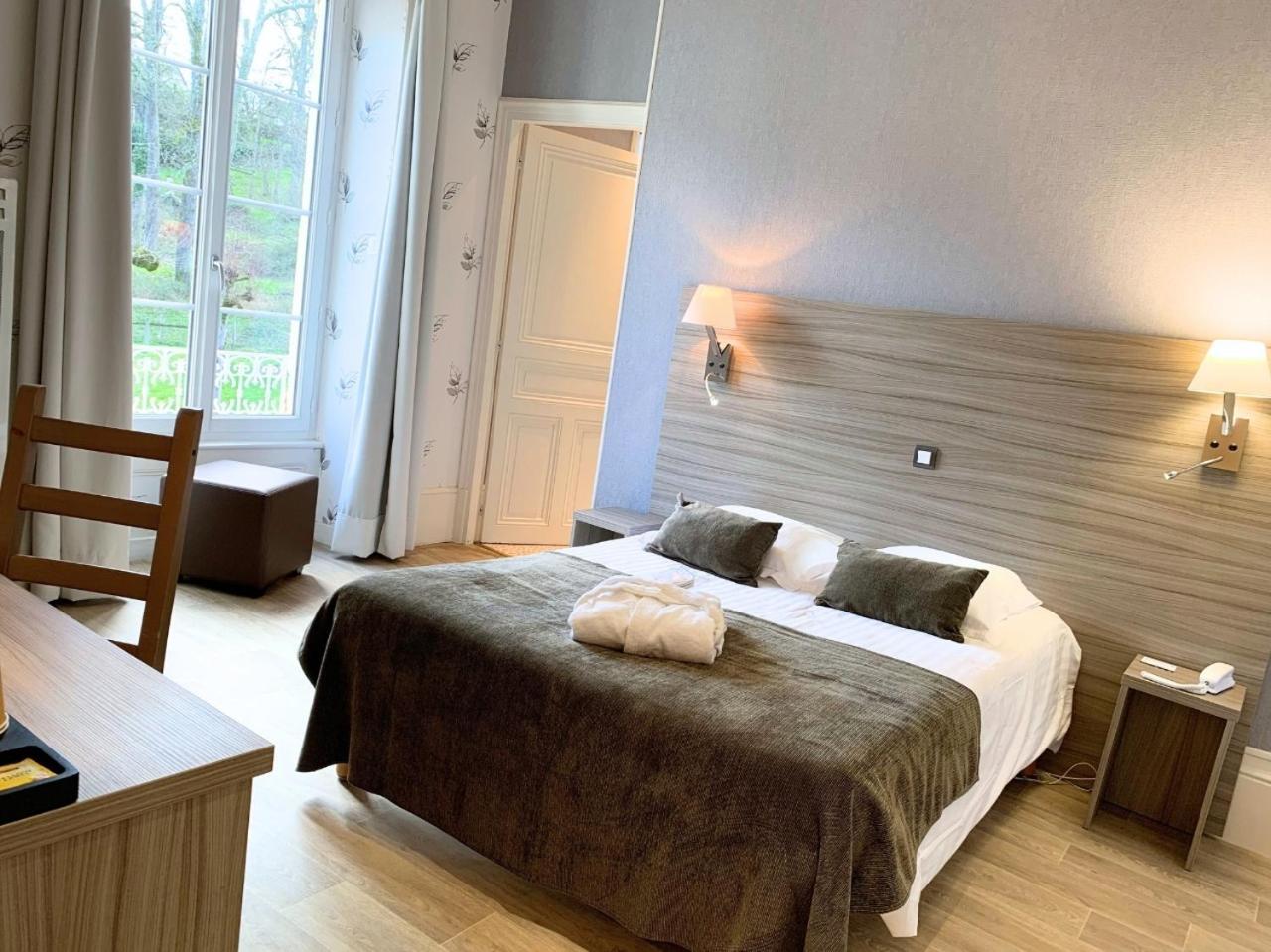 Logis Grand Hôtel Bourbon-Lancy Exterior foto
